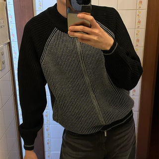 Two-tone raglan knit zip-up