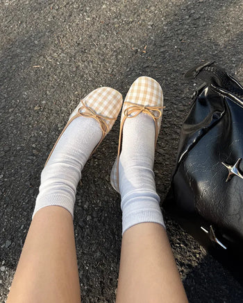Ribbon flat shoes