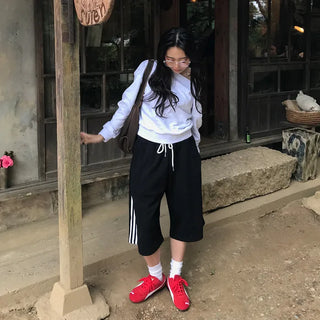 Off-shoulder sweatshirt
