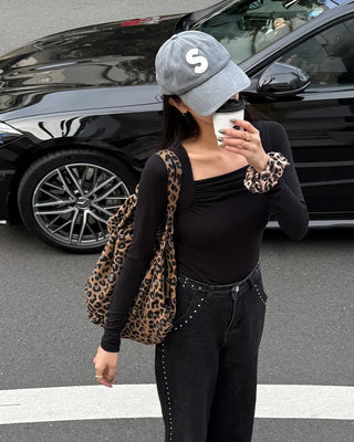 Patterned shoulder bag