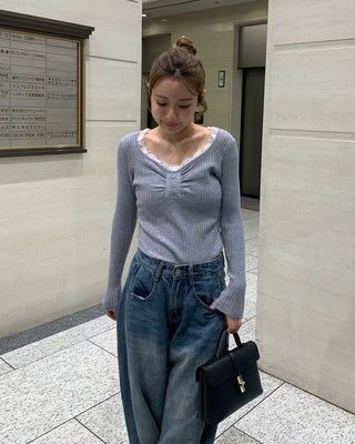 Lace neckline ribbed knit