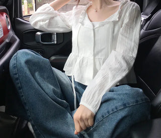 Frilled ribbon blouse