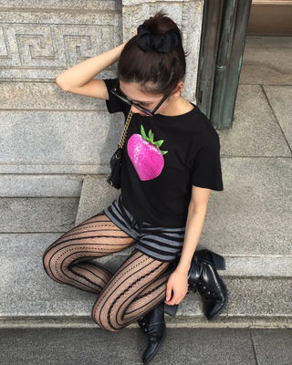 [1st Re-release] (ORIGINAL) Strawberry Lettering Slim T-Shirt