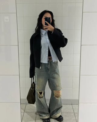 Round hem cropped slim striped shirt