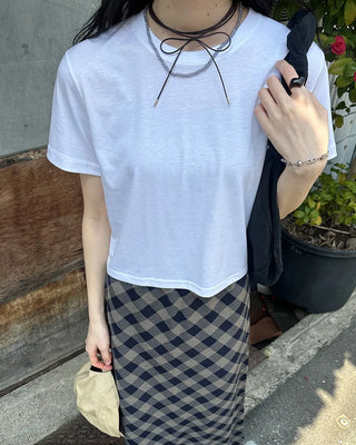 Basic semi-cropped T-shirt