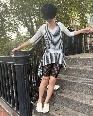 Waist frill lace half leggings