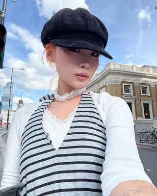 Simple suede newsboy cap