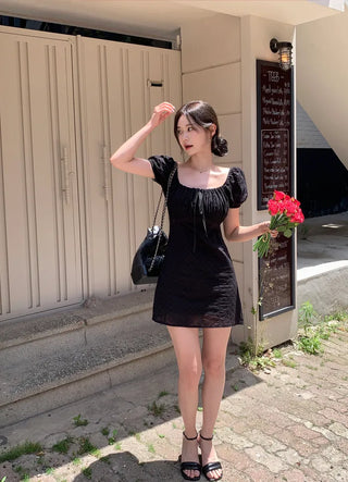 Punching Ribbon Dress