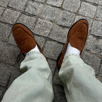 Basic suede loafers