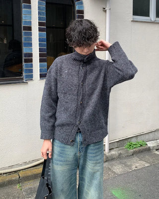 High-neck button-point cardigan
