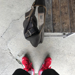 Vintage belt shoulder bag