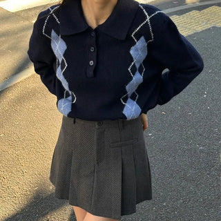 One-pocket pleated mini skirt