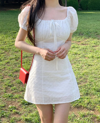 Punching Ribbon Dress