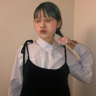 Cross-button blouse