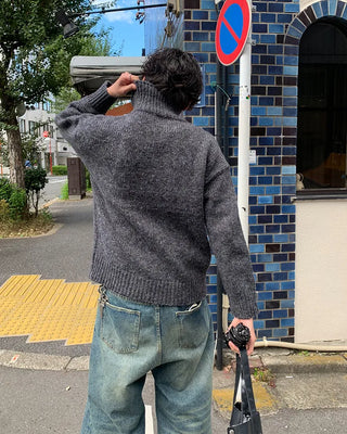 High-neck button-point cardigan