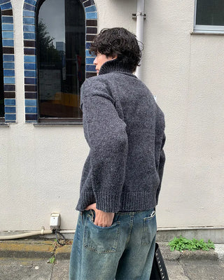High-neck button-point cardigan