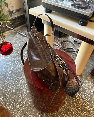 Vintage leather one-shoulder square bag