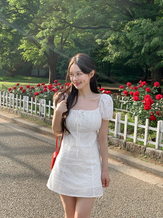 Punching Ribbon Dress