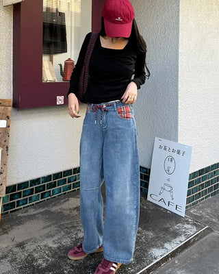 Bust Ribbon Point Square Neck T-Shirt