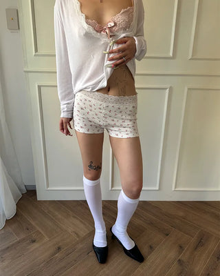 Wide Lace Waist Flower Rib Shorts