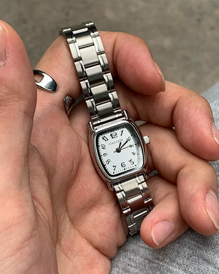 Silver Square Handwatch