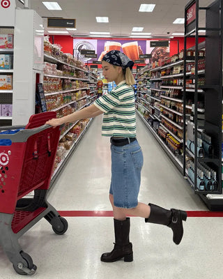Straight-leg denim shorts