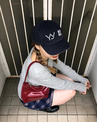Simple one-shoulder bag