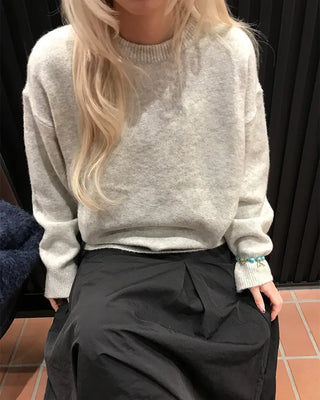 Basic round neck knit