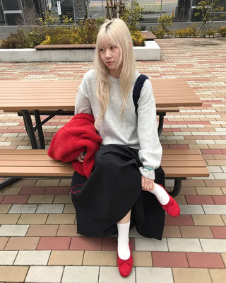Two-pleated long skirt
