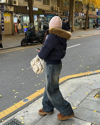 Loop button attached fur hood short down jacket
