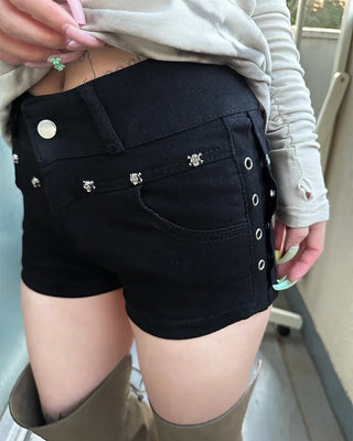 Skull Studded Berry Short Black Pants