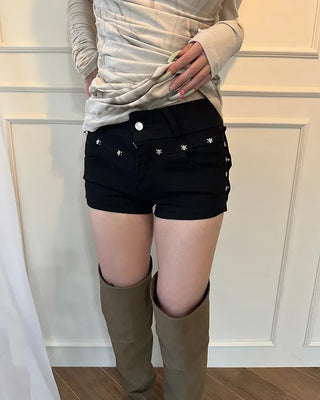 Skull Studded Berry Short Black Pants