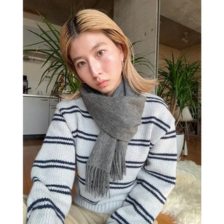 Plain wool scarf