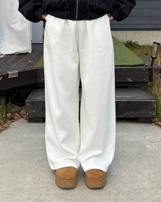 Casual wide-leg pants with elastic waistband