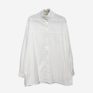 High-neck collared shirt