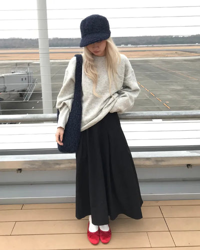 Two-pleated long skirt