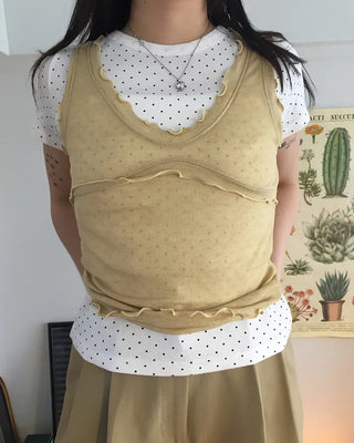 V-neck scalloped hem ribbed tank top