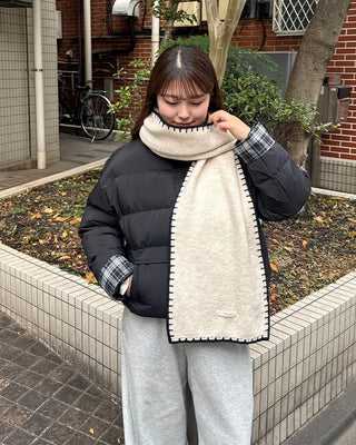 Stitched two-tone scarf