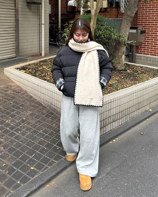 Stitched two-tone scarf