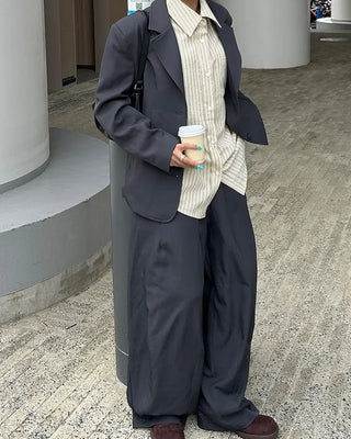 Center dart basic silhouette jacket