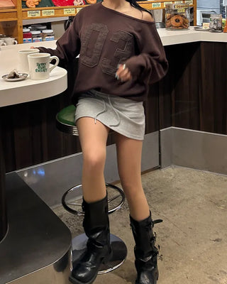 Wide-waisted ribbed sweatshirt mini skirt
