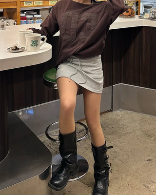 Wide-waisted ribbed sweatshirt mini skirt