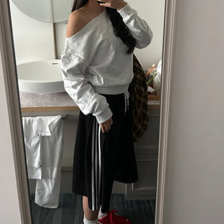 Off-shoulder sweatshirt