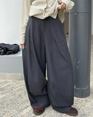 Ankle Dart Balloon Slacks
