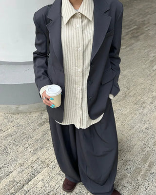 Center dart basic silhouette jacket