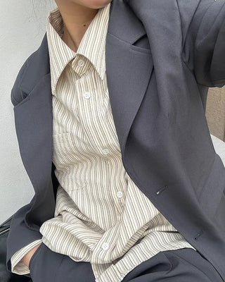 Center dart basic silhouette jacket