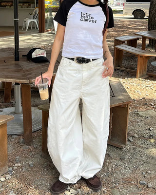 Clover Gravure Cropped Short T-Shirt