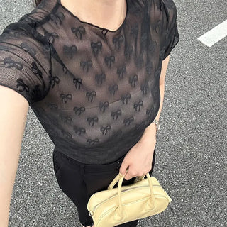 See-through layered ribbon T-shirt