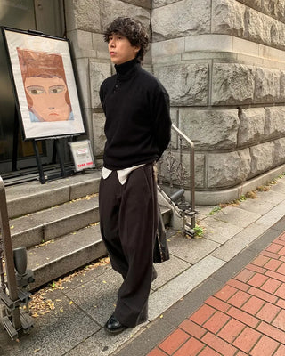 Side Button Point Half Neck Knit