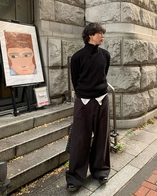 Side Button Point Half Neck Knit
